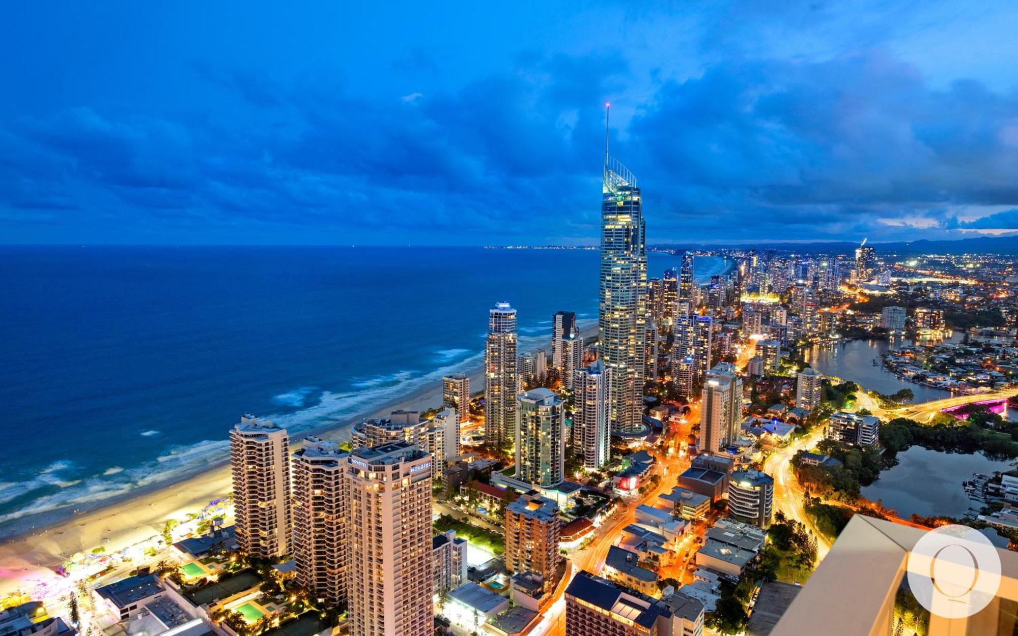 Circle On Cavill Surfers Paradise Mid Week Madness Deal - Q Stay Gold Coast Exterior photo